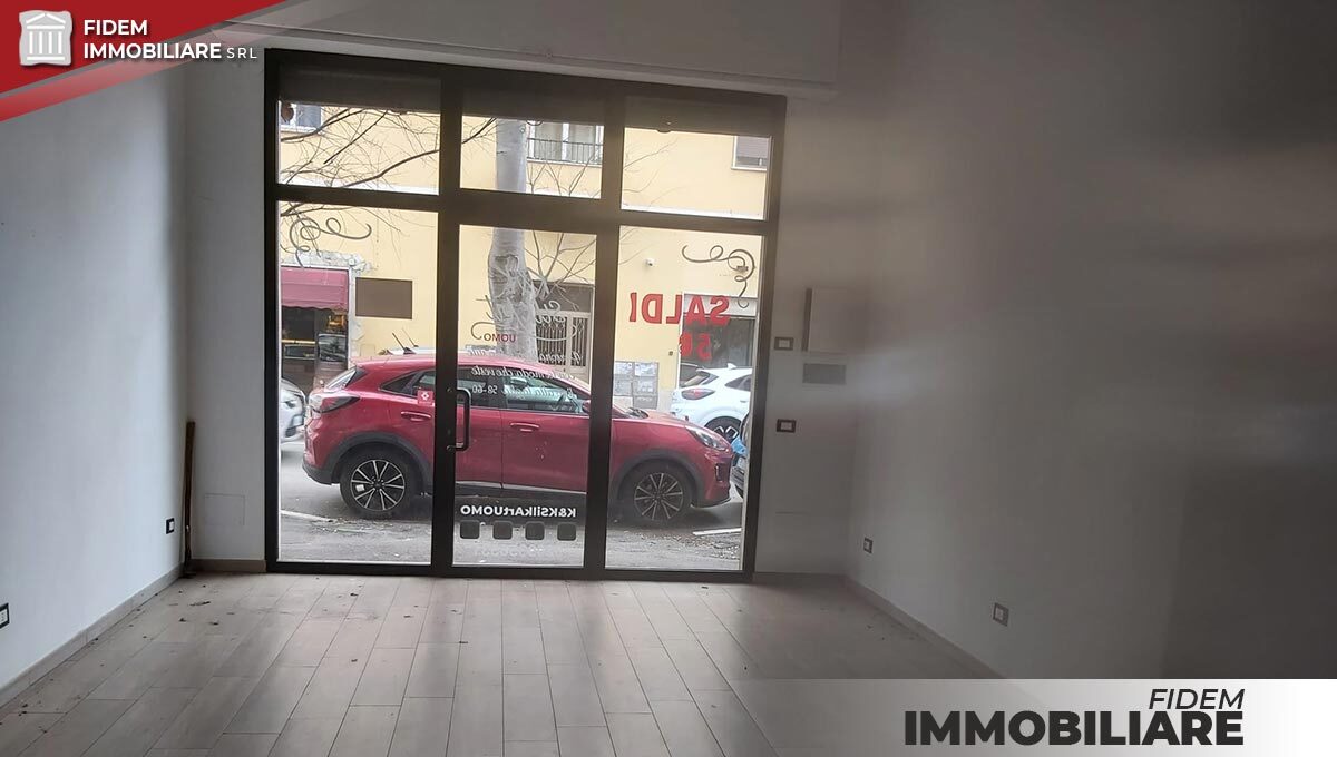 GALLERY-01