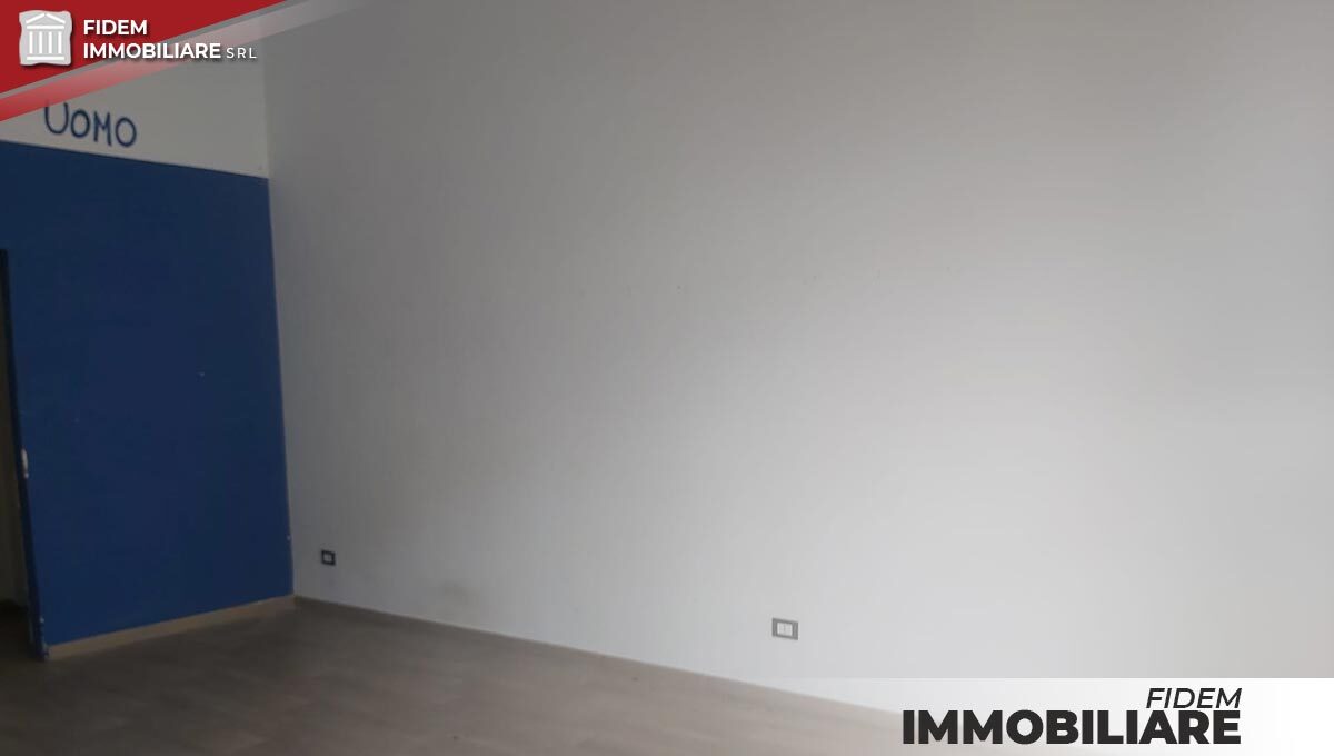 GALLERY-02