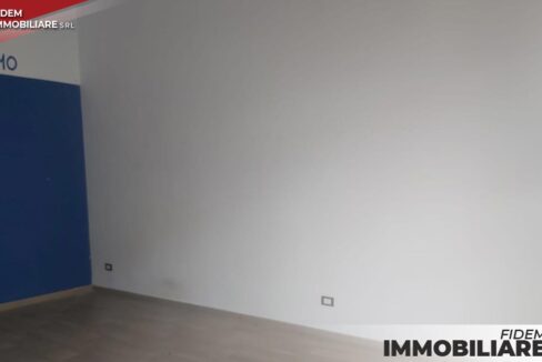 GALLERY-02