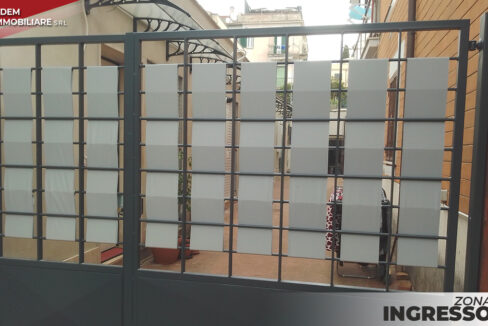 GALLERY-02
